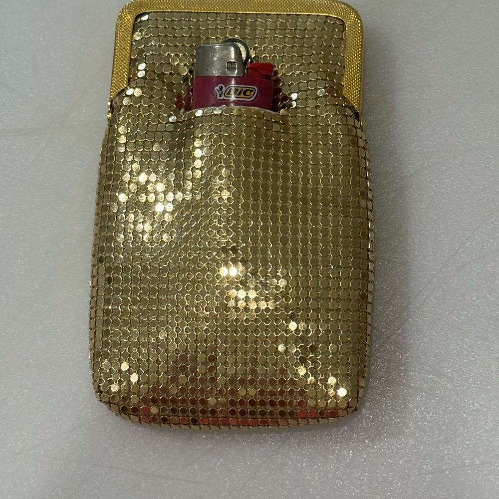 Gold Metal Mesh cigarette case with lighter pocket. Never used. - Picture 8 of 8